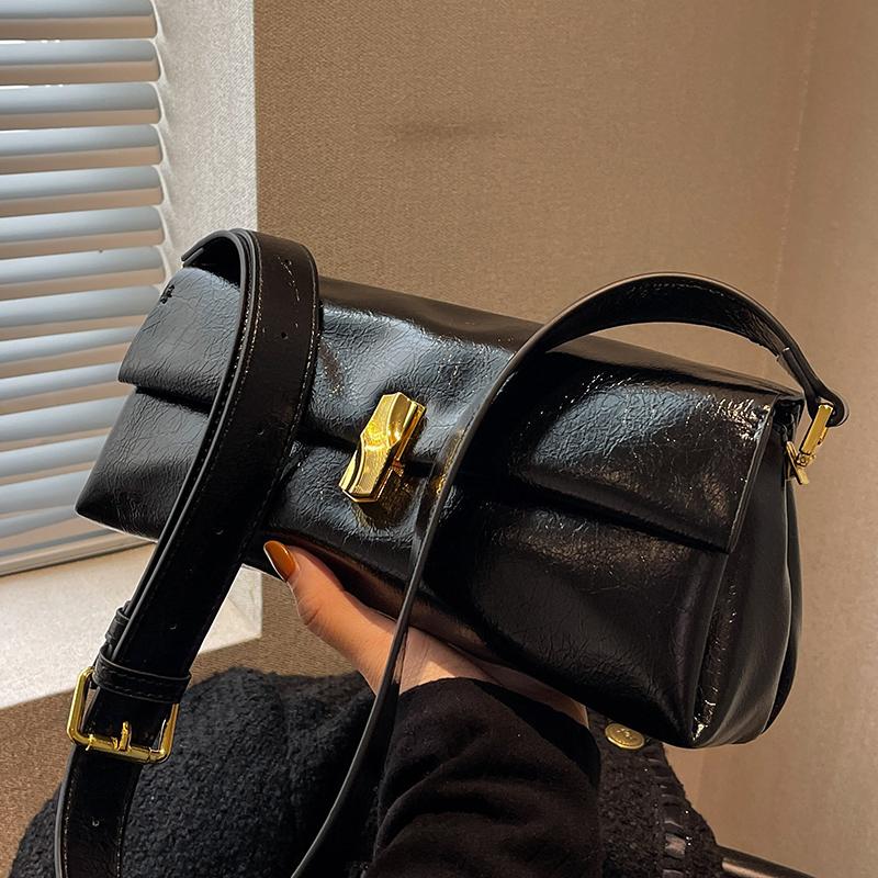 

Популярная сумка через плечо большой емкости, новая мода, мягкая кожа, универсальные сумки через плечо, темпераментная сумка подмышкой