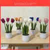 Tulpen-Blumenarrangement aus Kunststoff und Stoff für Hochzeitsdekoration und Wohnstyling