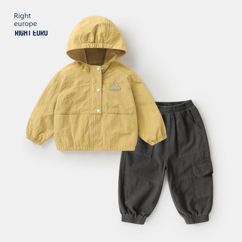 Right European Style Boys' Jacket Spring and Autumn 2026 New Model Top for Toddlers Children's Clothing Boys' Windproof Clothing