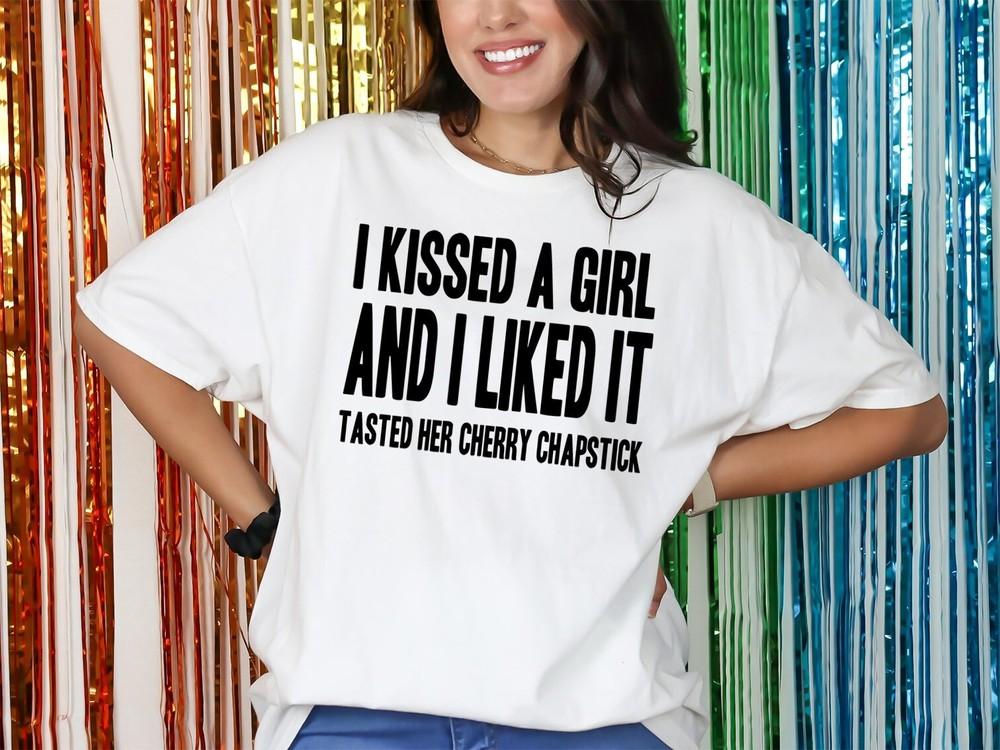 

Я поцеловала девушку, и мне это понравилось Футболка Персонализированный маскарадный костюм Фестиваль 00-х 3XL