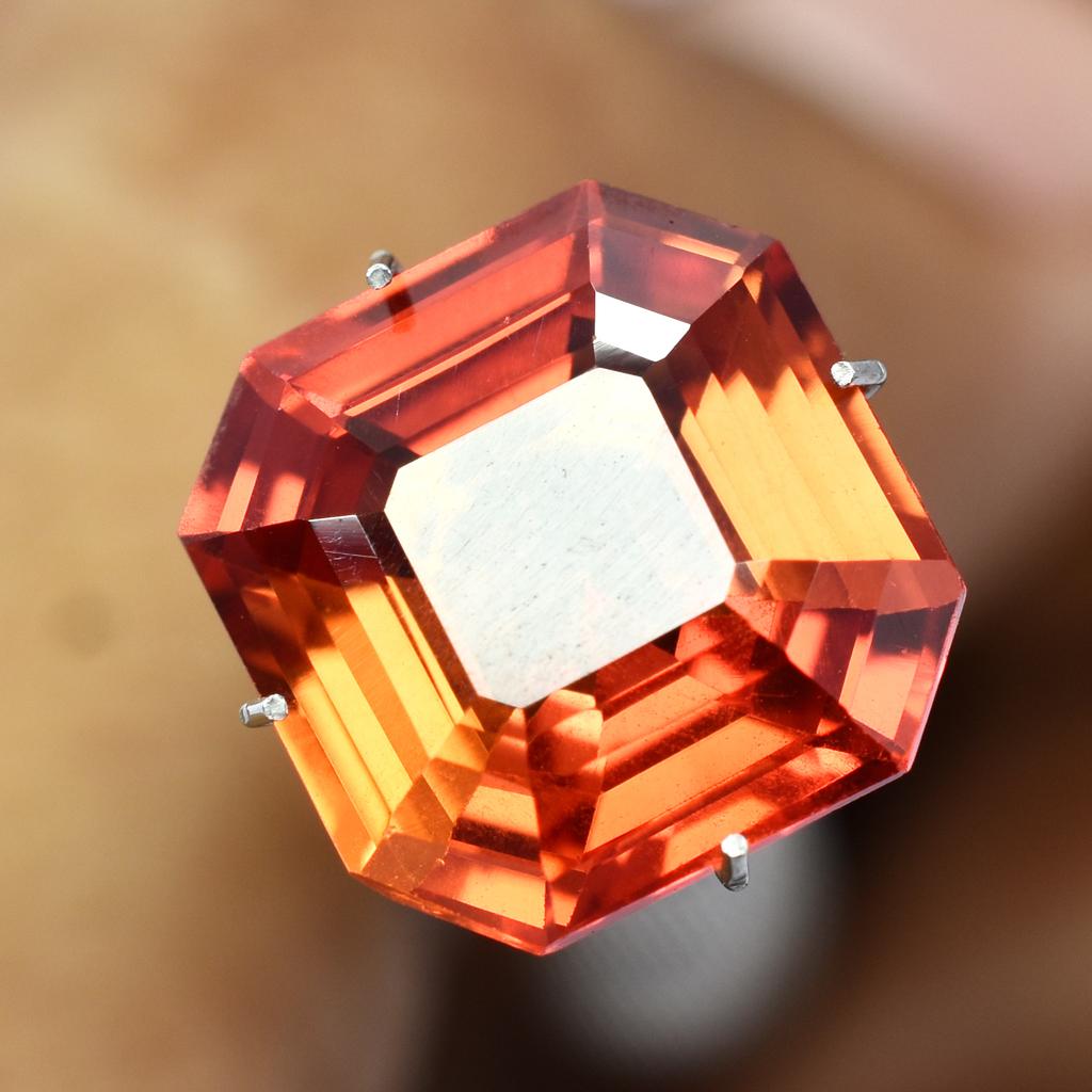 ORANGE 9.40 Ct Beautiful Natural Sapphire Faceted Gemstone Square Cut