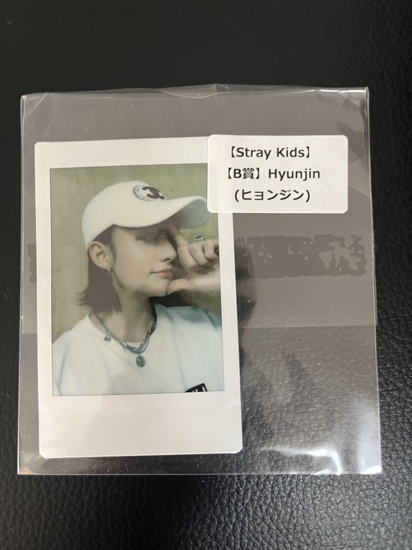 

[USED] Stray Kids Hyunjin scars Tower Records B Prize