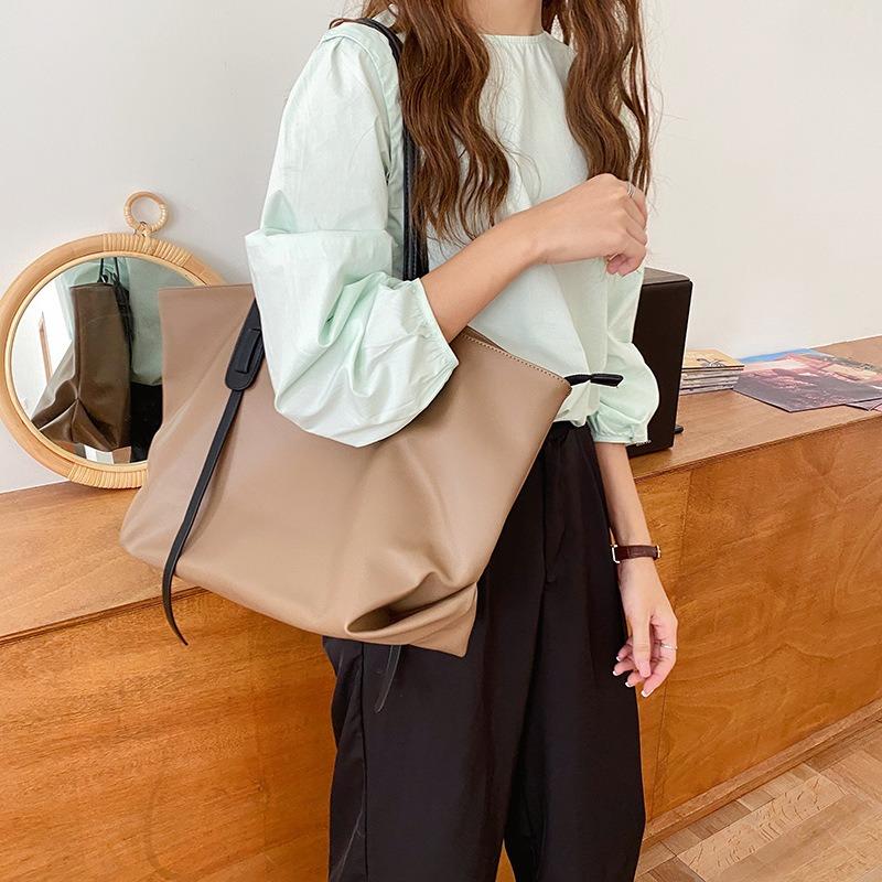 New Pu Leather Waterproof Soft Surface Bag Simple Tote Bag Casual Large Capacity Shoulder Large Bag Female Tide