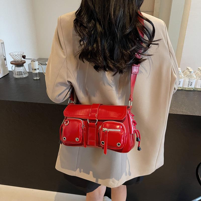 Trendy 2024 Textured Baguette Motorcycle Shoulder Bag for Women