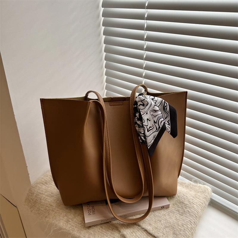 

Ретро сумка сумка для мамы сумка-тоут новая сумка через плечо большой вместимости для поездок на работу универсальная повседневная женская сумка светло-коричневого