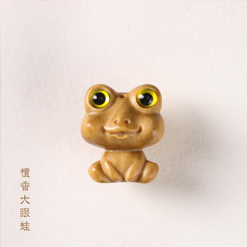 Миниатюрная милая мультяшная фигурка лягушки с большими глазами, деревянная резьба, поделки с животными, креативный кулон для DIY, сувениры для мероприятий, праздничные подарки