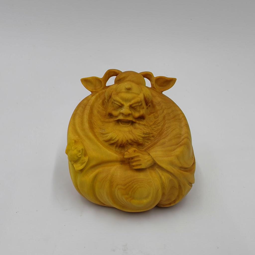 Wooden Buddha statue Boxwood 6cm Wooden sculpture Figurine Shoki Guardian deity for warding off evil and misfortune Good luck item Feng shui item leaf