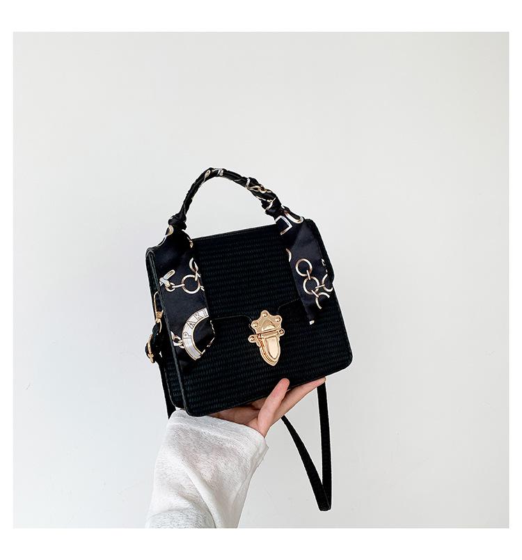 

Женская модная сумка 2024 лето, новая сумка ручная сумка на одно плечо косая сумка популярная сумка чёрный