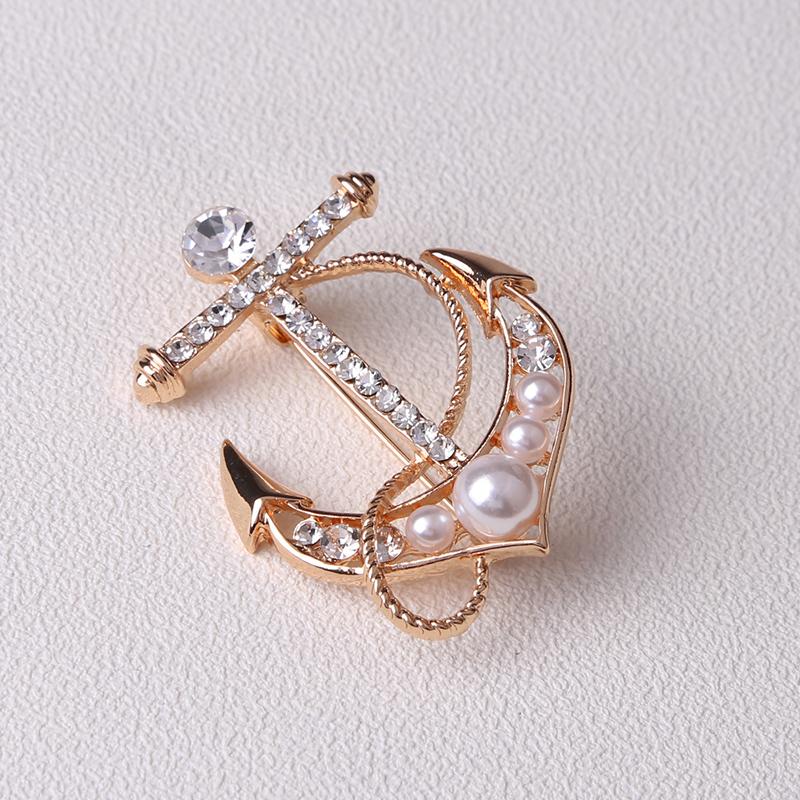 Rhinestone Anchor Brooches for Women Unisex Pearl Boat Tool Pins Banquet Party Backpack Gifts Jewelry Accessories