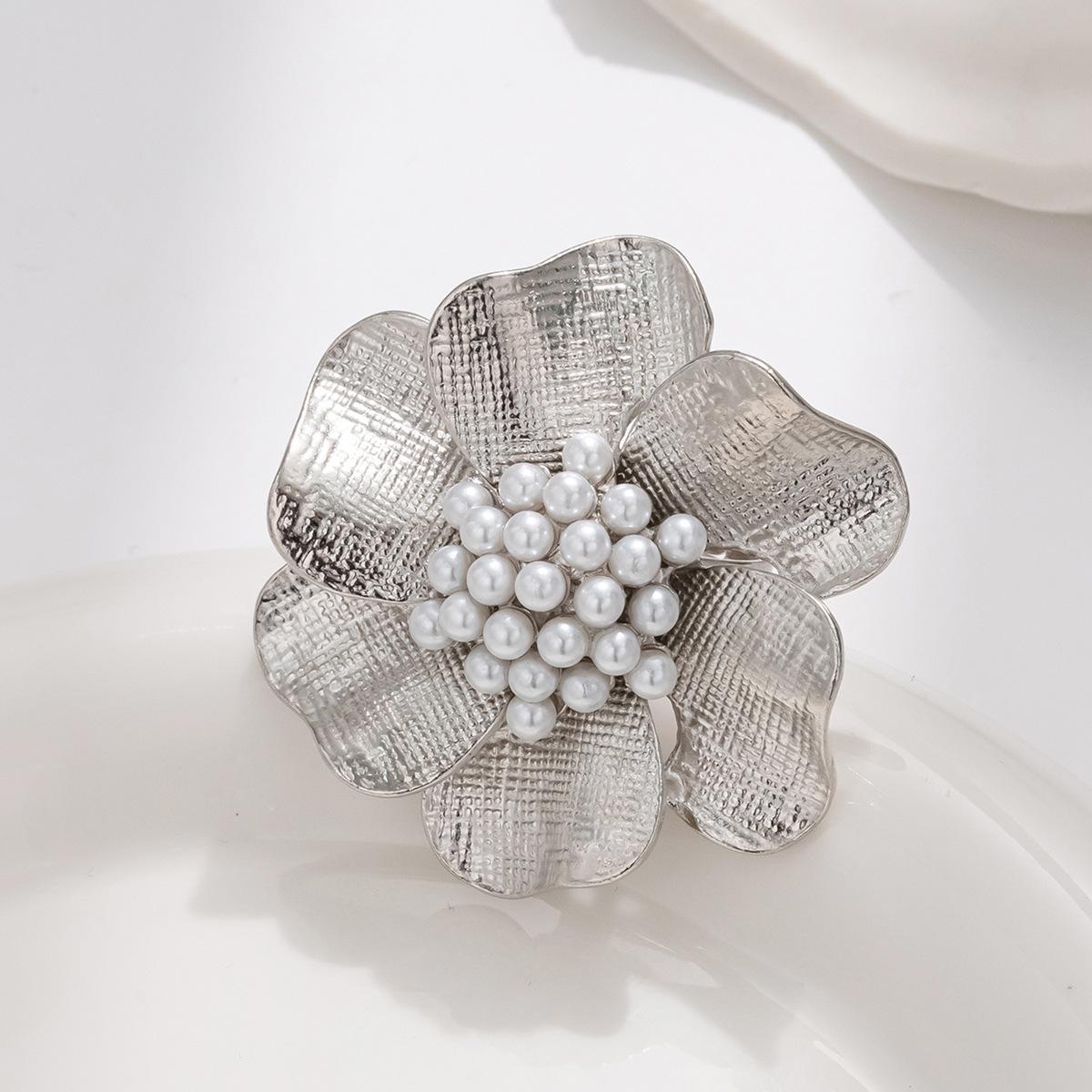 

Flower Ring Vintage Exaggerated Pearl Jewelry Women s Baroque Irregular Opening Jewelry