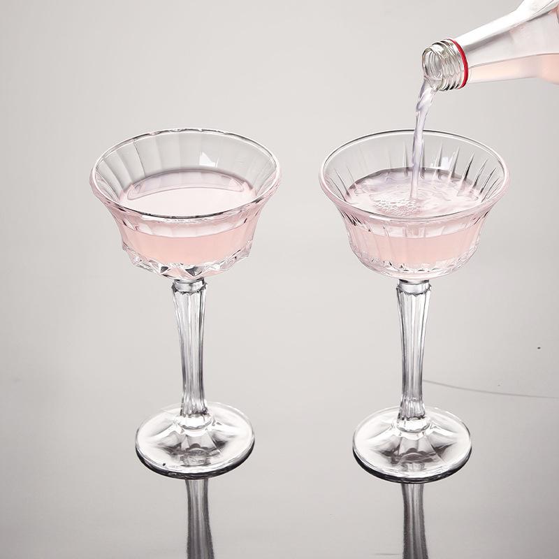 Retro Diamond Pattern Tall Glass for Desserts, Champagne, and Cocktails