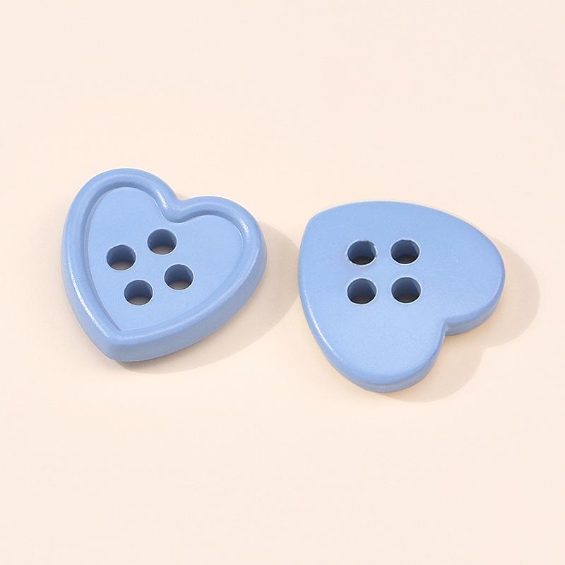New Cute Four-Hole Heart Shaped Plastic Buttons for DIY Children's Clothing & Decoration