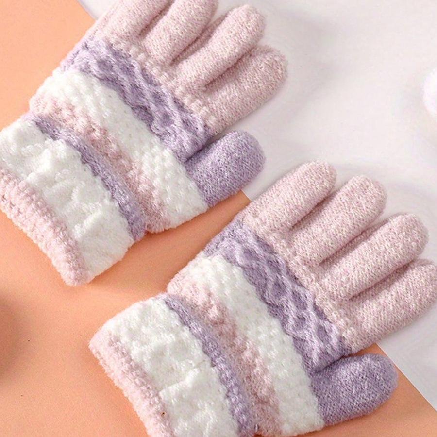 3 Pairs of Gloves for Children Keep Warm and Cold In Winter, Suitable for Children Aged 3-12.
