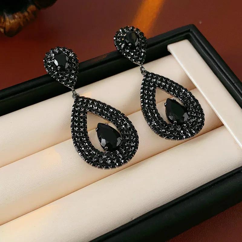 Zircon Oval Water Drop Earrings Fashion European and American Exaggerated Earring for Women Temperament Light Luxury Zircon
