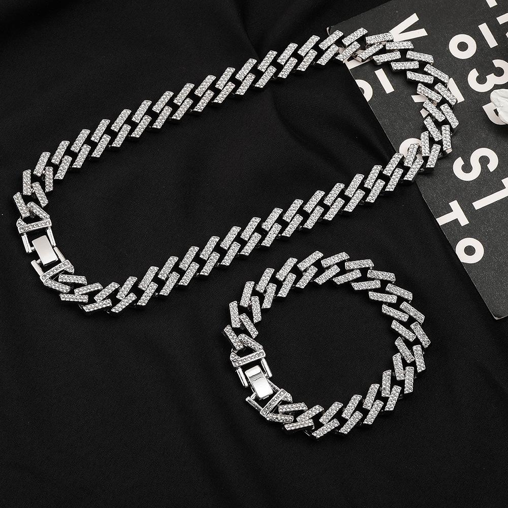

Men s Hip-Hop Cuban Chain: Diamond-Set Gold Alloy Rhombus Necklace Gold (21cm)