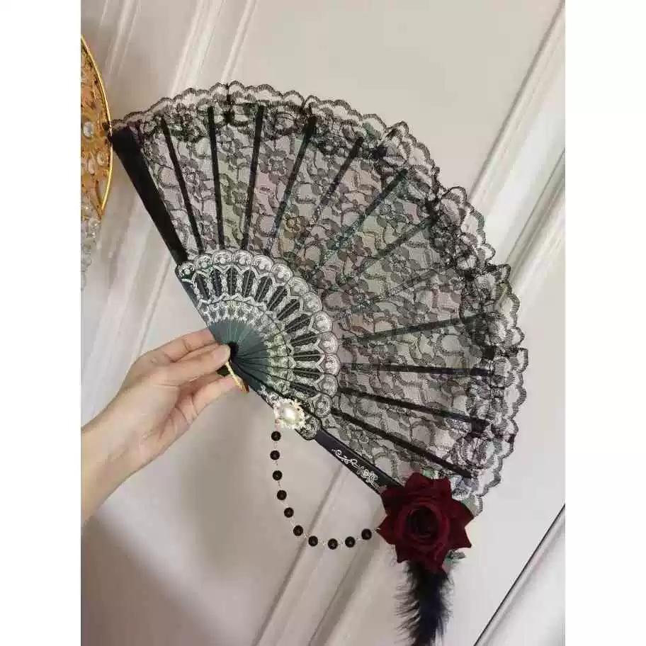Ventaglio Pieghevole Lolita Rosa e Piume Nero e Bianco Stile Lolita Europeo Vintage Goffrato Stampato a Oro Ventaglio per Matrimonio Festa del Tè