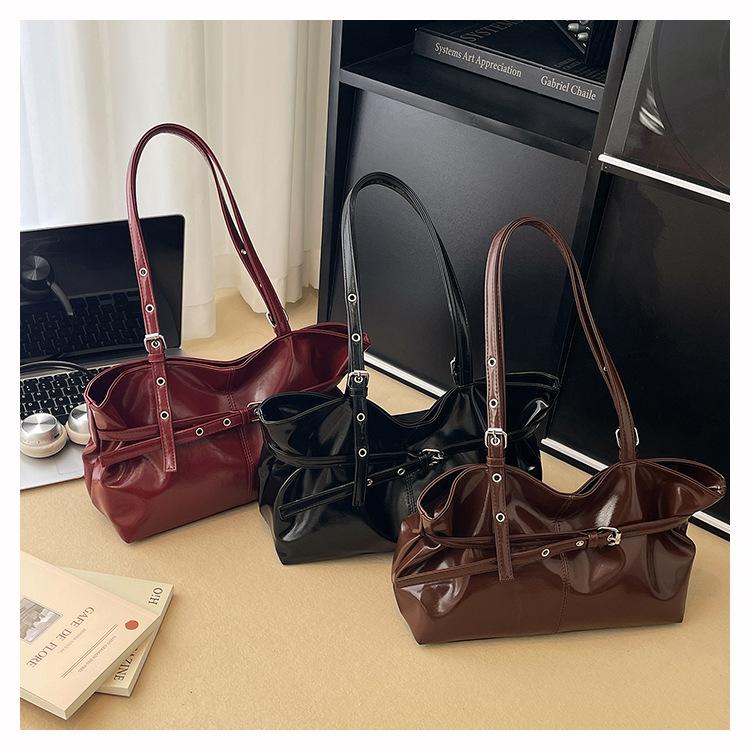 Retro Solid Color Faux Leather Shoulder Bag for Women, Chic Belt Buckle Clutch Handbag, Spacious Daily Commute Tote