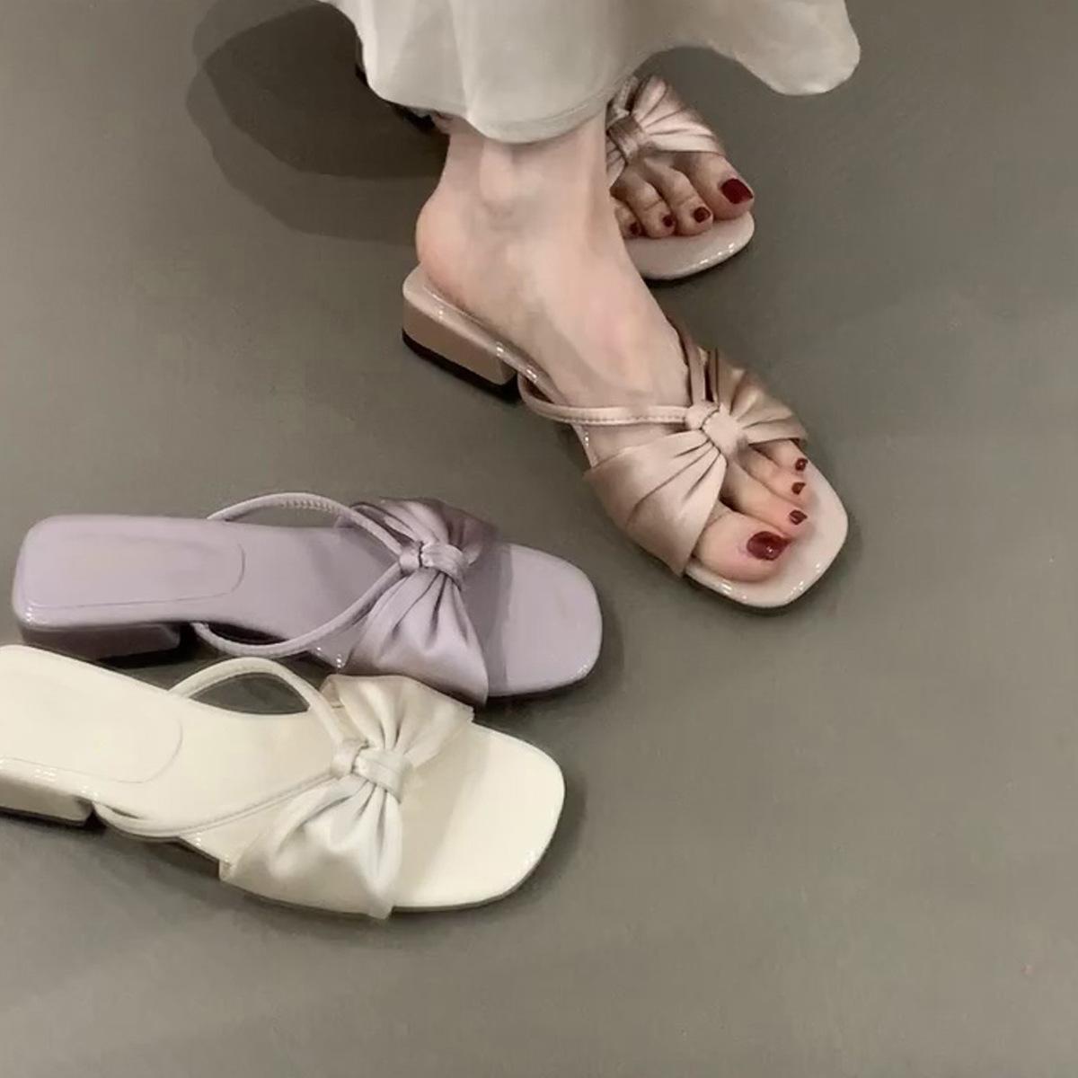 

Нежные сандалии с открытым носком на толстом каблуке, фея с юбкой, слово с крутыми шлепанцами, женщина 40