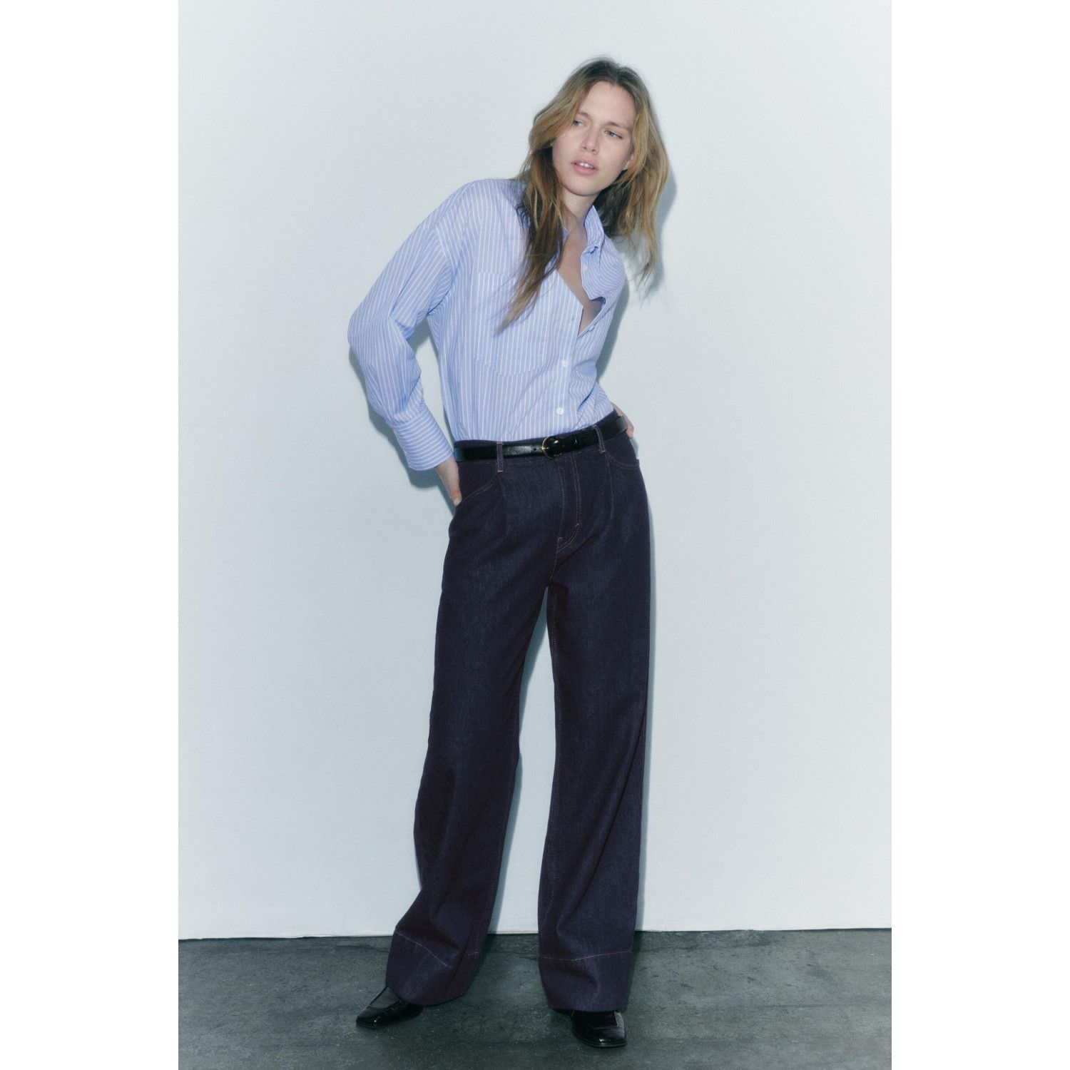 

STRIPED OVERSIZE SHIRT