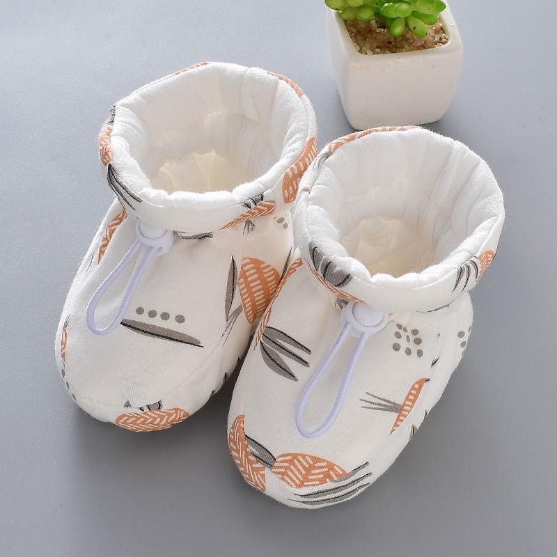 

Мягкая подошва, детская обувь и носки для новорожденных и малышей в возрасте 0-1 год, идеально подходят для защиты ног весной, осенью и зимой, нескользящие и удобные. M (12cm) for 0-6 months