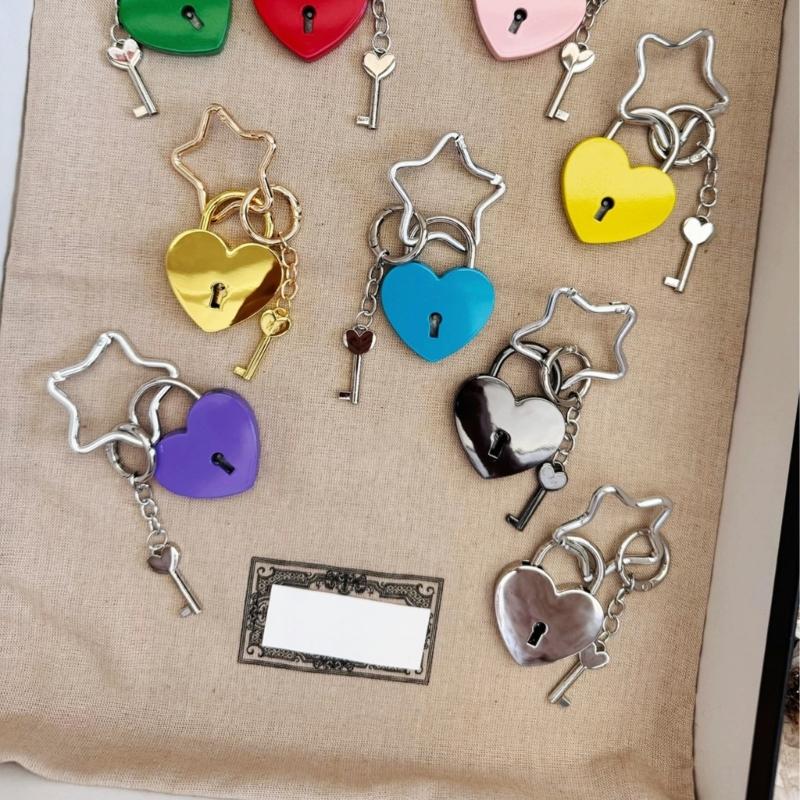 Practical Oversized Heart Lock Bag Charm With Star Clasp Stylish Bag Pendant Key Holder For Women Fashion Accessory