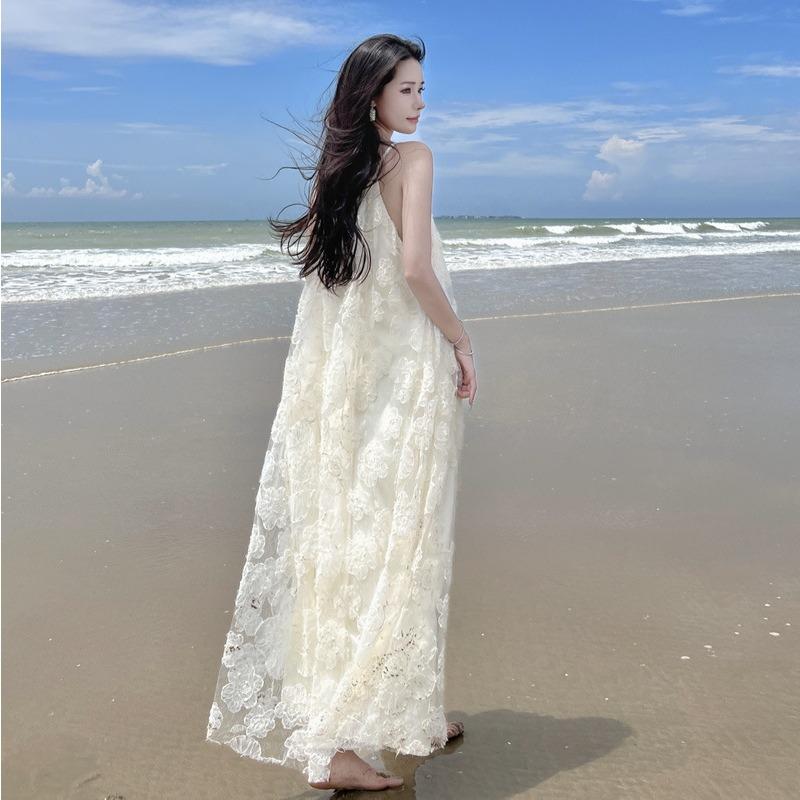 French Neck Dress High-end Tube Top Embroidered Flower Skirt Fairy Fairy Seaside Vacation Dress