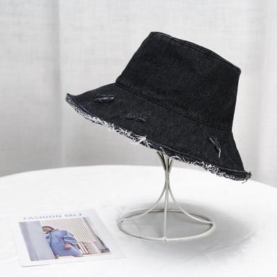 Kopfbedeckungen – Bucket Hats