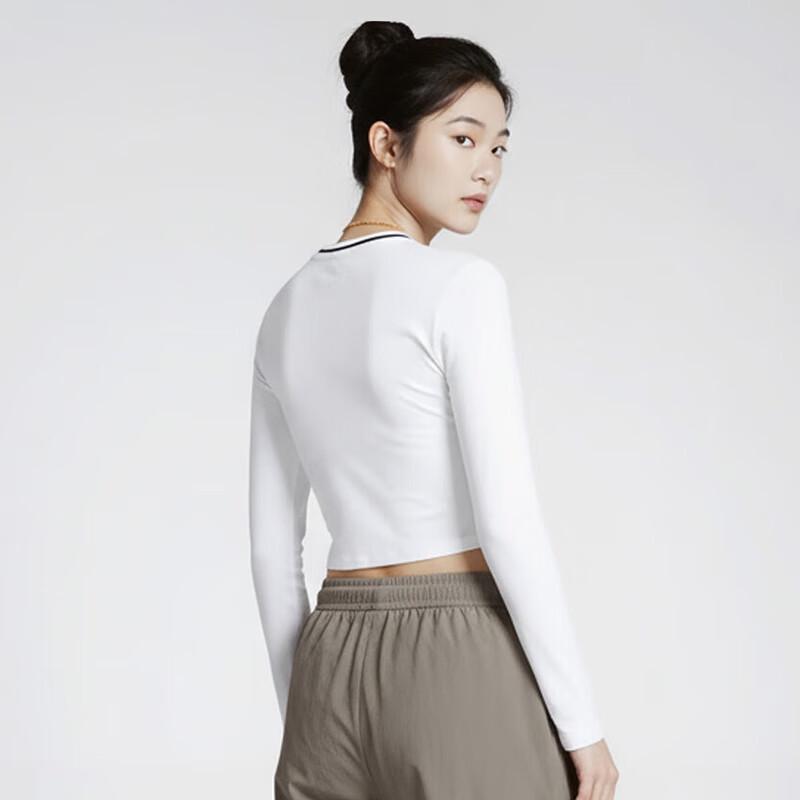 Nike Women's Athletic Long Sleeve Crewneck T-Shirt