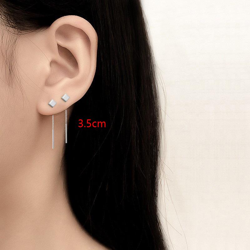 Gu Maoning, Three-Dimensional Square Geometric Earrings, Simple Plain Ear Chain, Temperament Brushed Small Square Earphone.