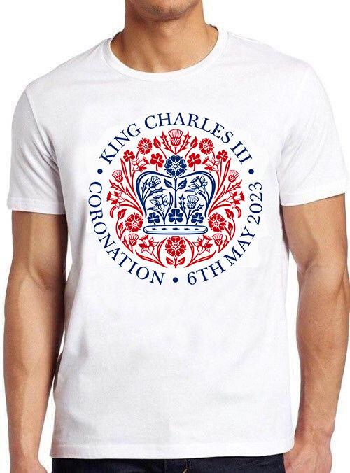 King Charles III Coronation Souvenir Red Blue Emblem Badge British T Shirt M1054 XXXL