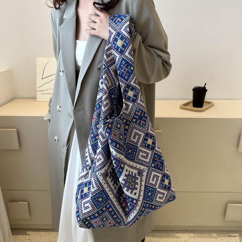 Personalized Ethnic Style Bag for Women New Trendy and Simple Handbag Casual Commuter One-shoulder Tote Bag