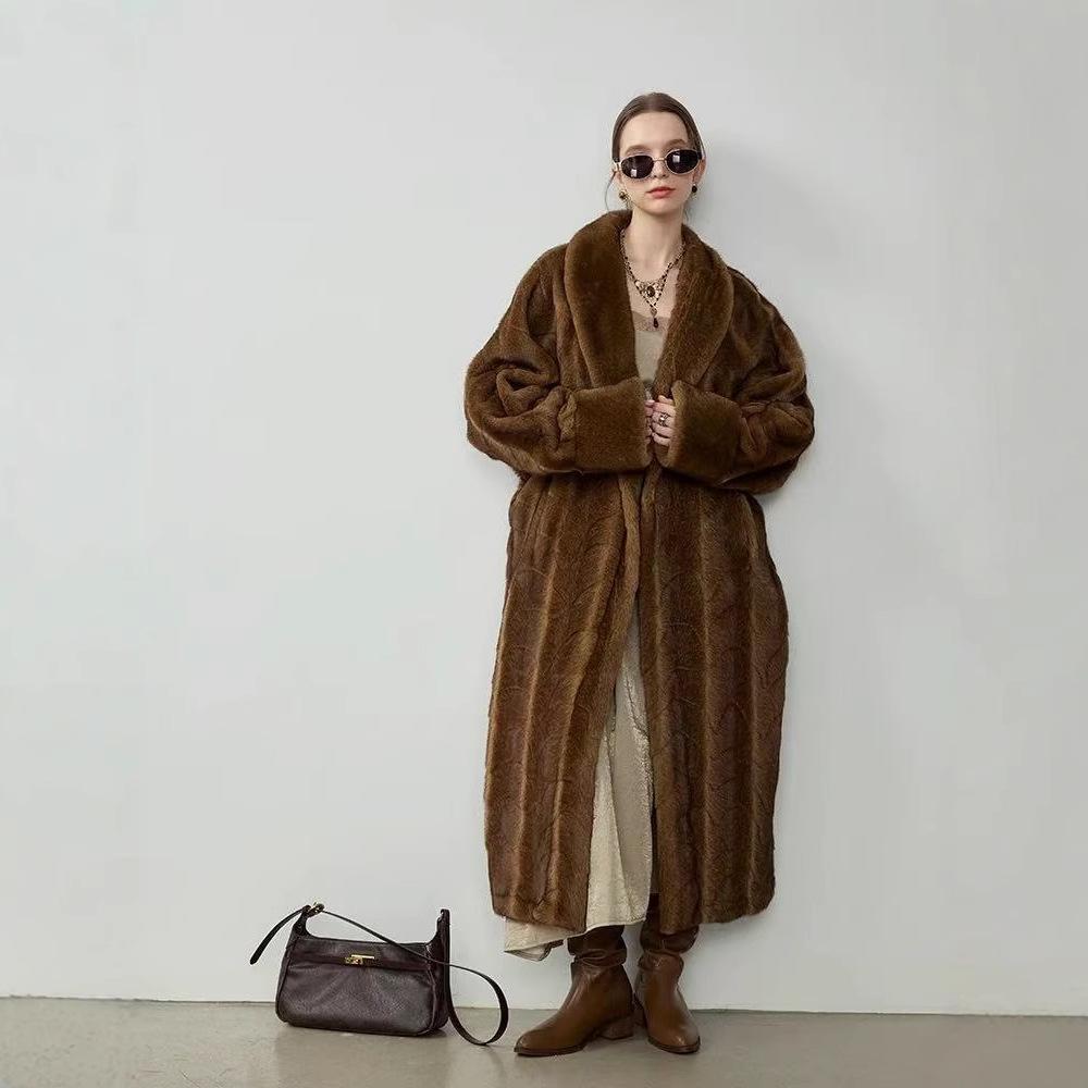 New thin medieval women's green fruit collar bat sleeve environmentally friendly fur mink coat imitation mink coat