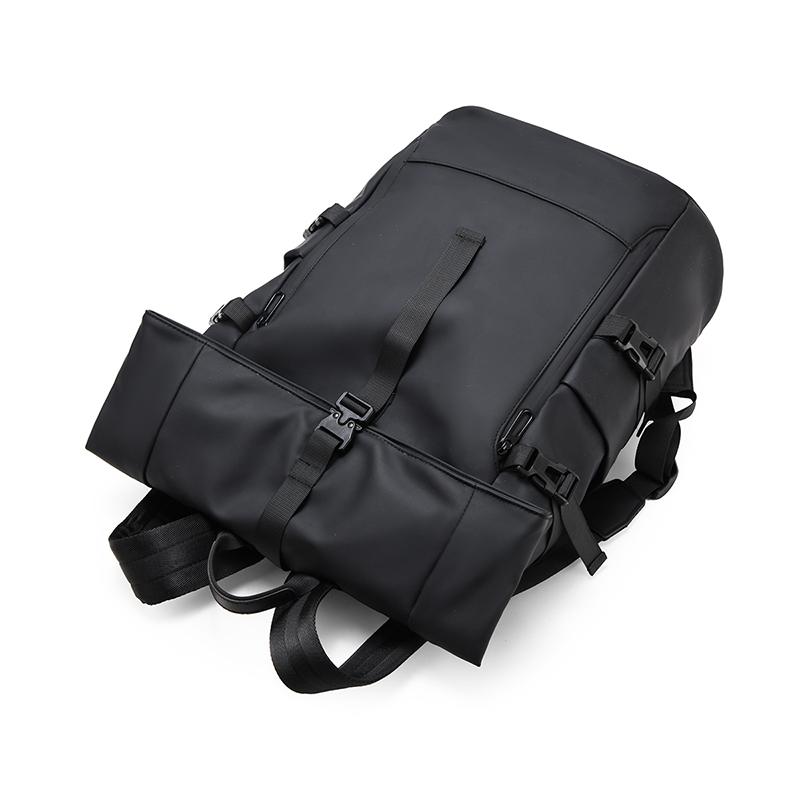 Men's Outdoor Large Capacity Travel Backpack Sports Backpack