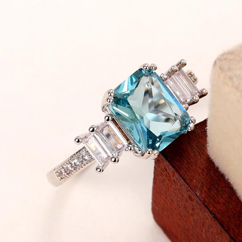 Chic Square Blue CZ Finger Ring for Women Wedding Party Temperament Accessories Gift Silver Color Newly Fashion Jewelry