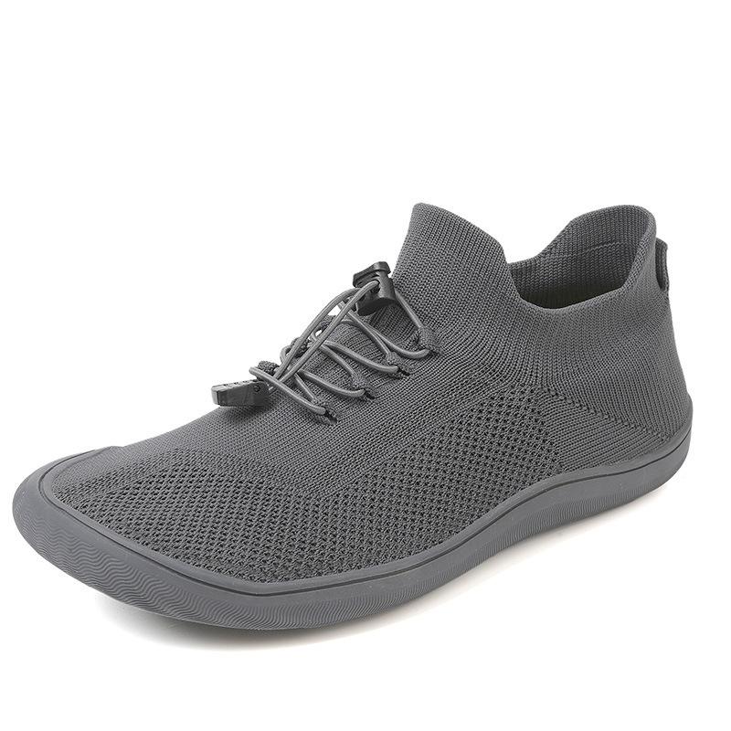 

New fly-woven wide last shoes, hiking sports and leisure board shoes, non-slip beef tendons, fashionable and comfortable men s and women s wide-head 46 yards темно-сірий