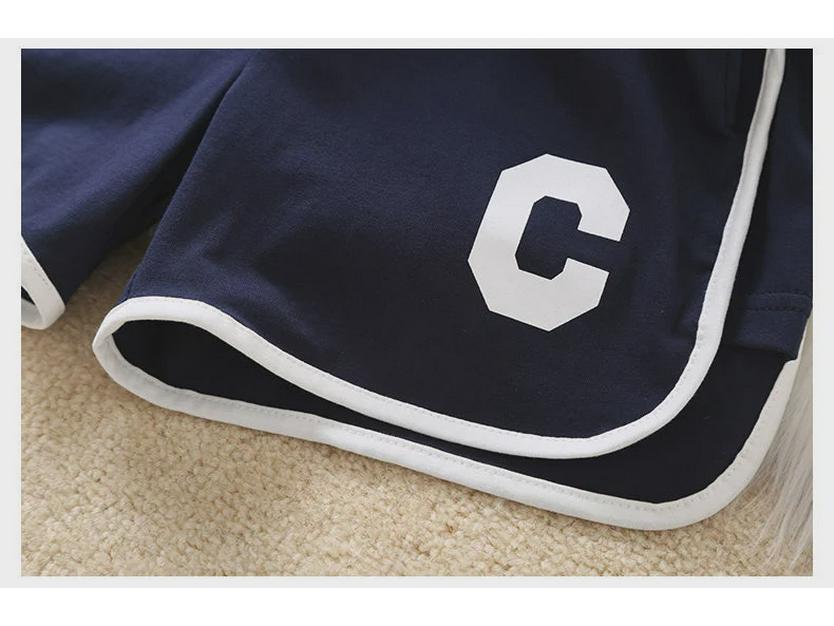 Dwuczęściowy zestaw letni dla dziewczynek w paski - Stylowa i codzienna odzież dziecięca