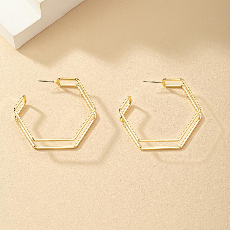 Korean Geometric Retro Earrings: Women's Cold Style Studs