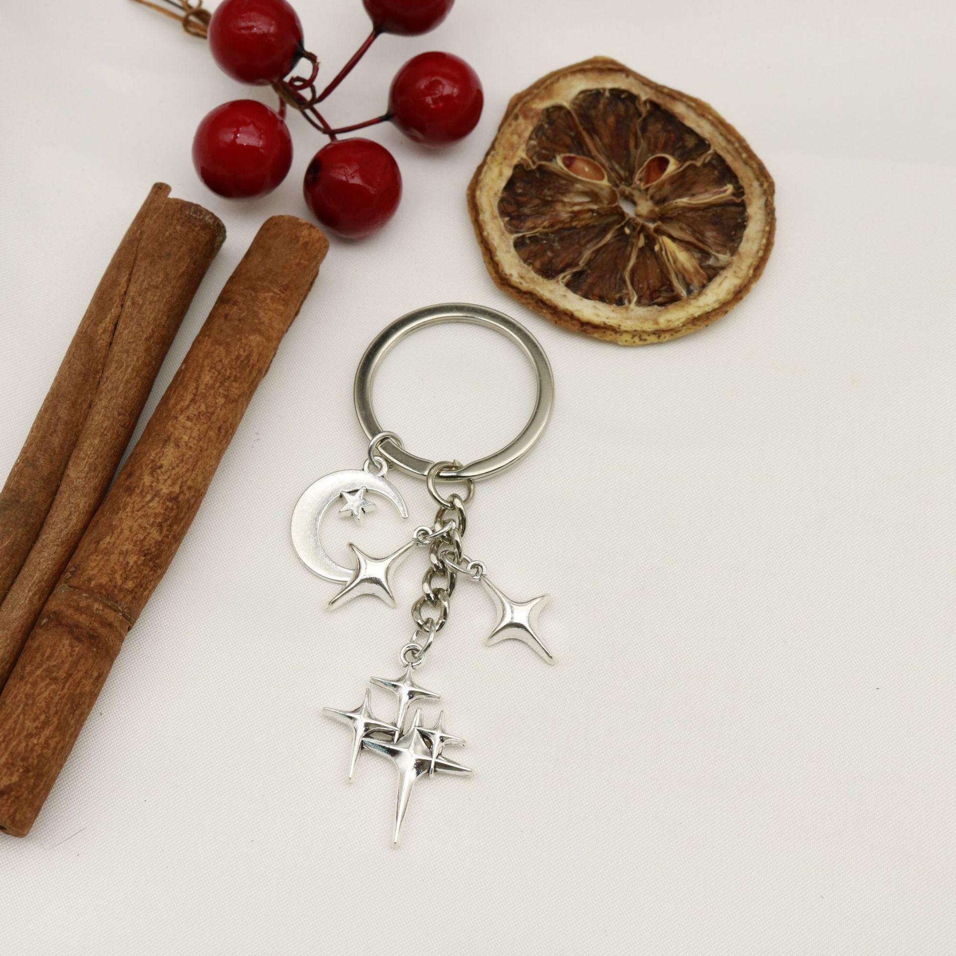 DIY Creative Metal Star Moon Pendant Keychain and Bag Decoration