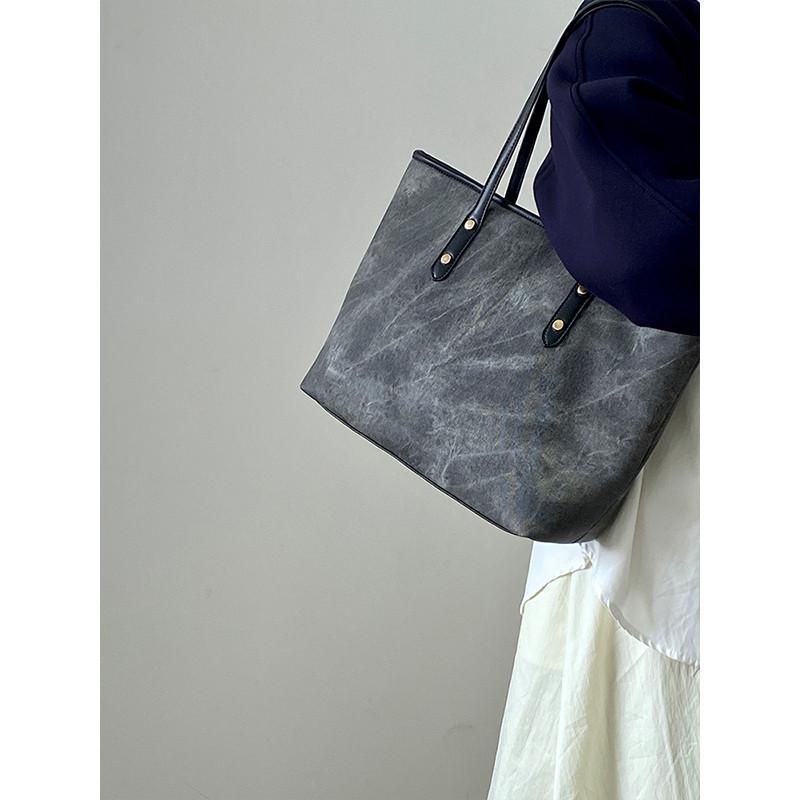 Ielgy All-Match Class Commuter Large-Capacity Shoulder Tote Bag