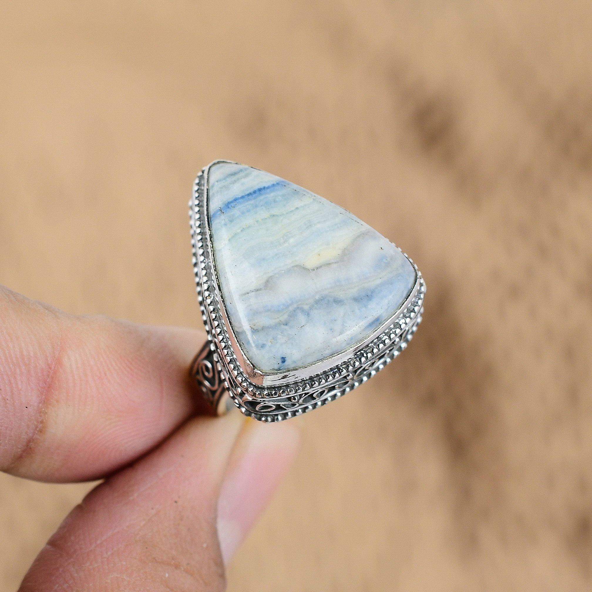 

Sterling Silver Trillion Blue Scheelite Gemstone Vintage Ring Jewelry Size 8.75 No