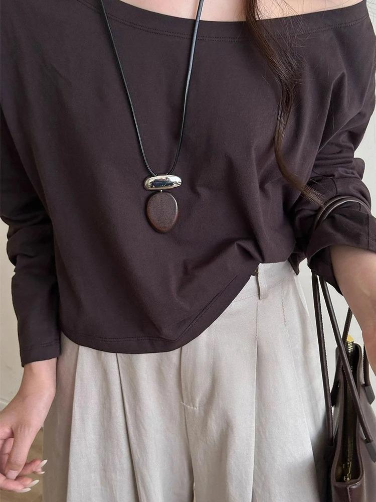 Vintage Ovales Hölzernes Y2K Anhänger Halskette für Damen Minimalistischer Mattes Metall Block Verstellbare Leder Kordel Pullover Kette Schmuck
