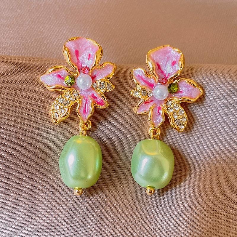 Mode Vintage Ölgemälde Stil Imitiert Barock Perlenblumen Ohrringe Tropfglasur Ohrring Damen Zart Hochwertige Accessoires