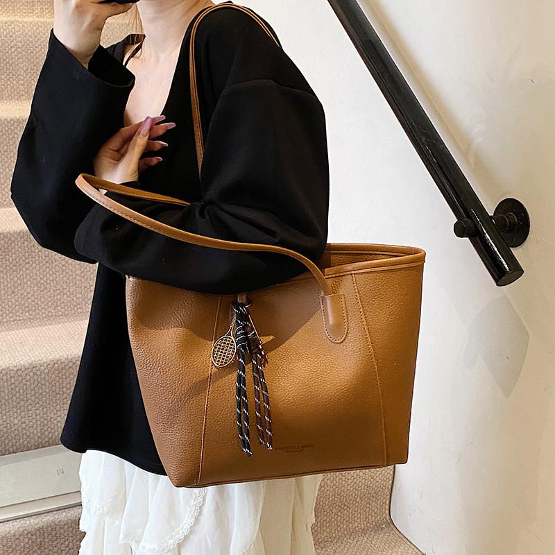 Tote Bag Female Large Capacity Pu Tote Bag With Zipper Closure For Daily Use