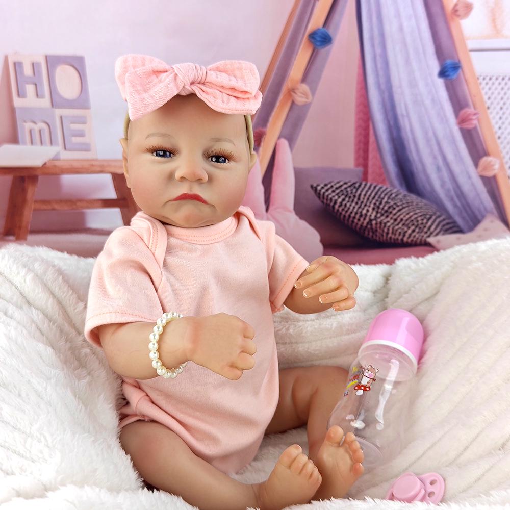 46cm Reborn Simulation Girl Doll with Hand-Painted Hair - Children s Soft Enamel 3D Skin Doll Companion Gift Full Set (Doll + Clothes)