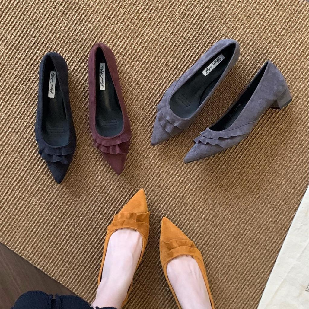 French thick heel suede pointed single shoes women's shoes 2025 new spring and autumn ruffle edge middle heel black commuter shoes