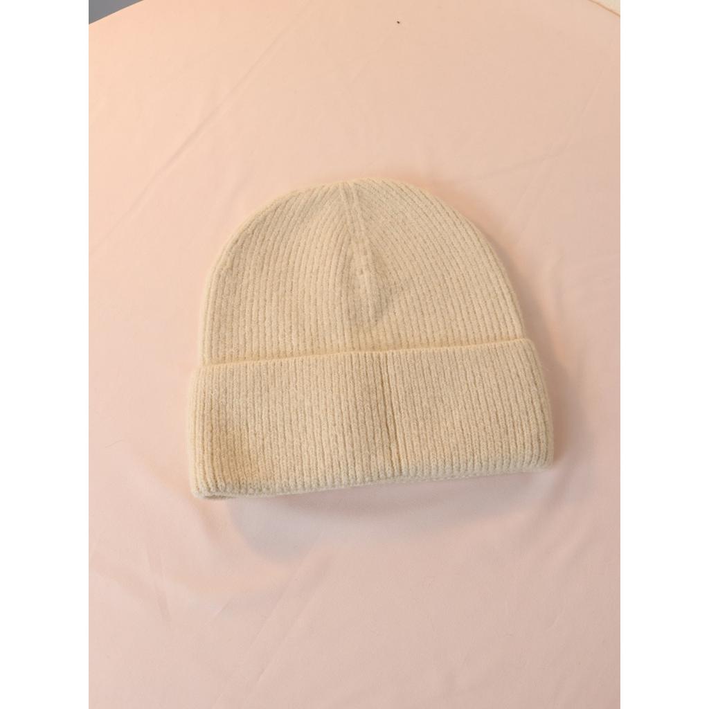 Ladies, Hats, Warm Hats, Woolen Hats, Cold Hats, Knitted Hats