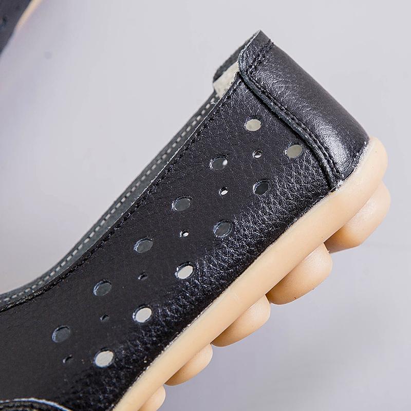Women's Flats Loafers Leather Driving Shoes Moccasins Comfort Casual Slip On Summer Nurse Shoes for Mother Large Size