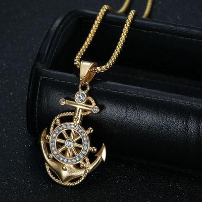Collana con Ciondoli Ancora Timone in Acciaio Inossidabile Color Oro Pavimentata con Strass Hip Hop Bling Iced Out da Uomo Gioiello Regalo