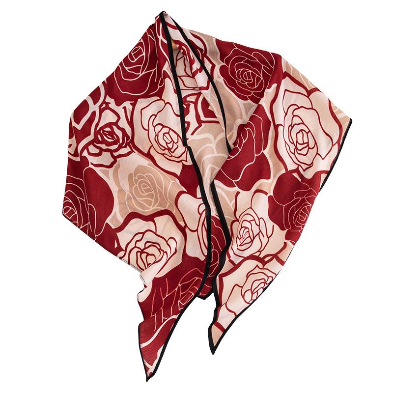 Fashionable Early Autumn Vintage Literati Style Printed Velvet Triangle Scarf with Elegant Temperament Paired with Rose Printed Scarf