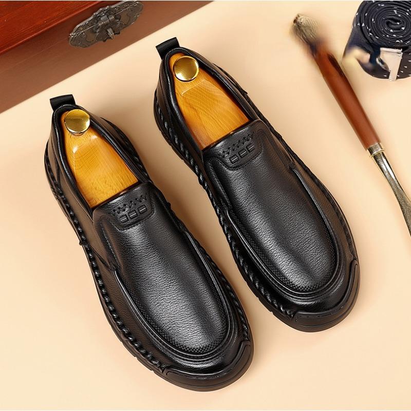 FashionRetro Cow Leather Loafers for Men Spring Autumn New Designer Soft-soled Men's Dress Shoes Fashion Solid Color Casual Shoes Male